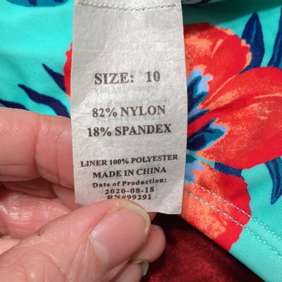 Kanu Surf Girls' Long Sleeve Rashguard UPF 50+ Two Piece Swim Set 10 - Picture 5 of 8